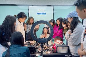 郑州化妆培训班有哪些？